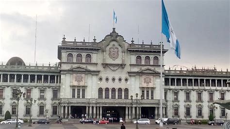 Fiscalía anticorrupción allana Palacio Nacional de Guatemala - Crónica