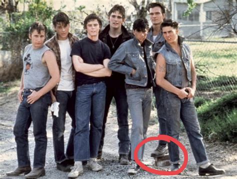 Patrick 'Two-Brick' Swayze with the cast of The Outsiders, 1983 : r/1980s