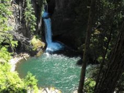 Umpqua Waterfalls Photos