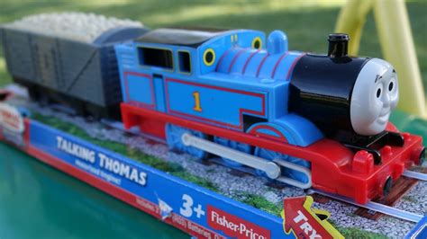 Unboxing Talking Thomas the Tank Engine Trackmaster - YouTube