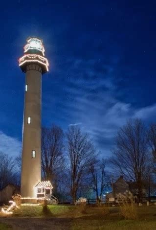 Summersville Lake Lighthouse - Go Wandering