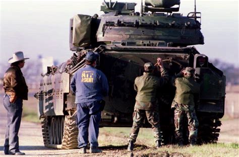 ATF agents at fatal 1993 Waco raid describe being under barrage of gunfire | whas11.com