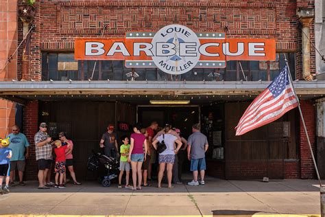 Louie Mueller BBQ | Taylor, Texas 2019 | Michael Flores | Flickr