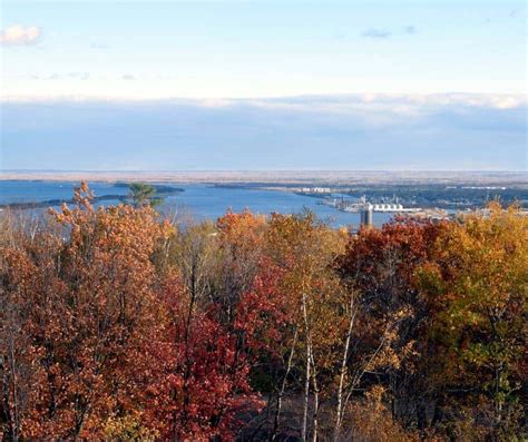 Over 25 Places to Enjoy Minnesota Fall Colors