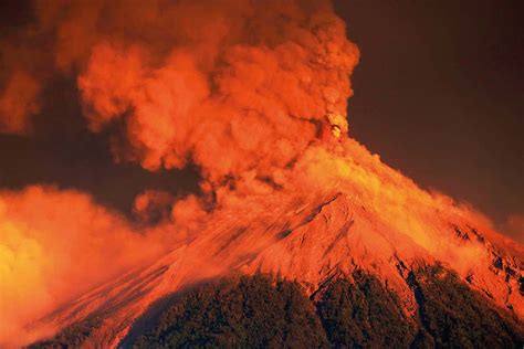 Thousands evacuated as Guatemala's Volcano of Fire erupts again | New Scientist