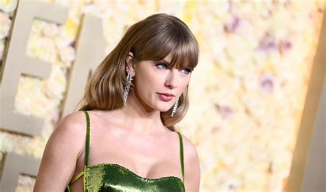 Taylor Swift AI Images Spark Outrage: Swifties Rally Against Deepfakes ...