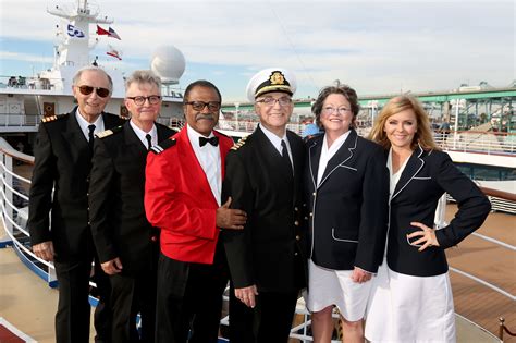 SCVNews.com | Princess Cruises Reunites “The Love Boat” Cast to ...