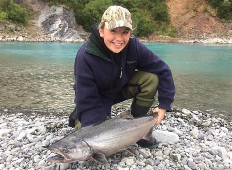 Neil Goldie Fly Fishing Guide, Christchurch, Canterbury, West Coast - NZ Online Travel