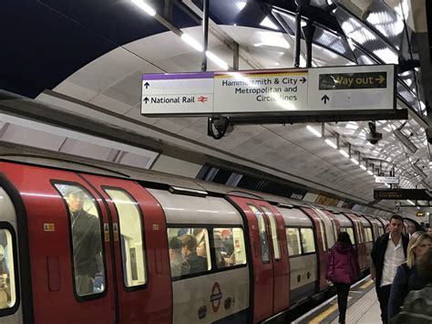 How The Metropolitan Line Stations Got Their Names | Londonist