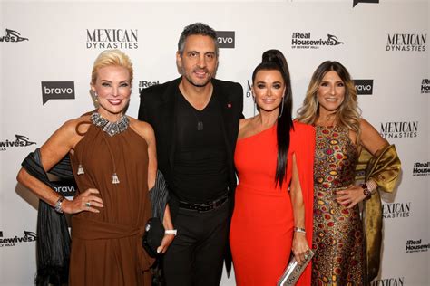 RHOBH: Mauricio Umansky reached a settlement in his mansion lawsuit