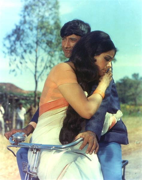 Tere Mere Sapne (1971) - Review, Star Cast, News, Photos | Cinestaan