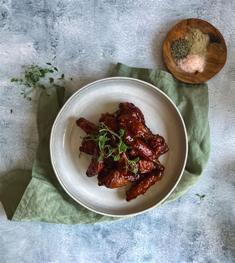 Crispy BBQ Chicken Wings Recipe: American Southern Style Meets Swedish ...