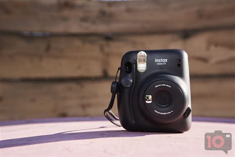 Review: Fujifilm INSTAX Mini 11 (Get Excited for a Glass Lens)