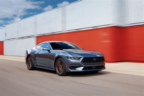 Ford Mustang Ecoboost specs, 0-60, quarter mile, lap times ...