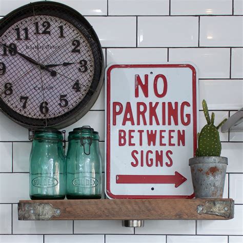 Vintage Parking Road signs – InekoHome