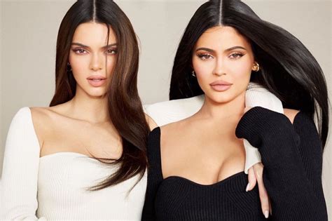 Kendall Jenner and Kylie Jenner - KENDALL x KYLIE Cosmetics 2020 More ...