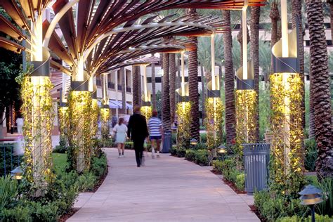 Arizona Center Trellis Walkway