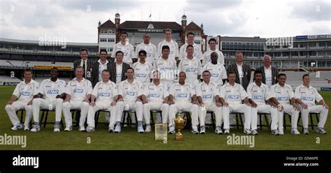 Surrey rikki clarke of surrey county cricket club 2002 hi-res stock ...