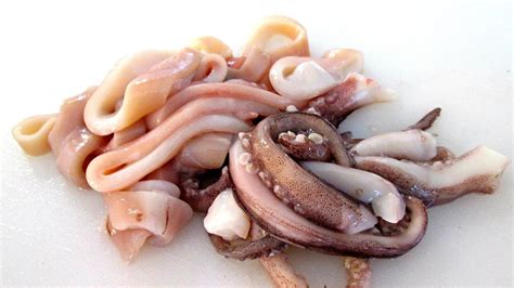 Squid - How to Clean and Prepare Whole Squid - PoorMansGourmet - YouTube