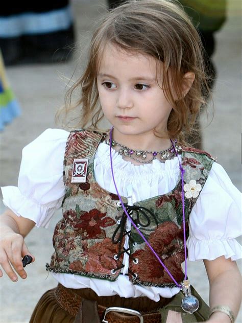 Little girl Renaissance costume Scarborough Fair Texas | Renaissance fair costume, Renaissance ...