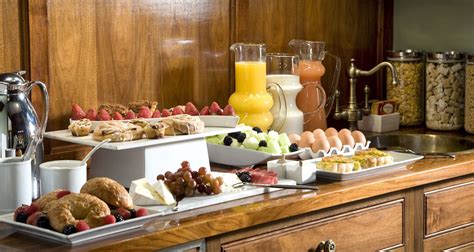 Clarendon Square, Welcome | Breakfast buffet, Breakfast presentation, Breakfast party