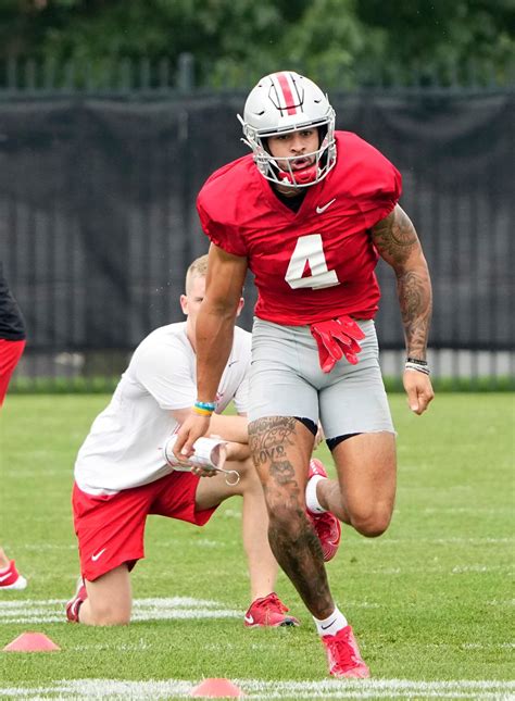 Ohio State football receiver Julian Fleming shakes off shoulder injury scare in scrimmage