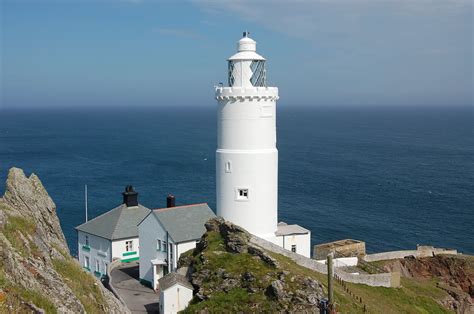 Lighthouse Holidays : Lighthouse Accommodation