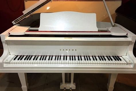 Baby Grand Piano Malaysia | Yamaha G2 White Baby Grand Piano For Sale Malaysia | Music Junction