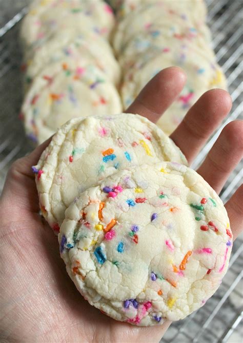 Funfetti Cake Mix Cookies - I Dig Pinterest