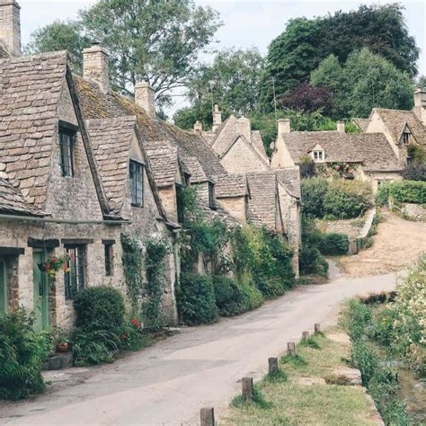 Online Lecture on English Countryside: The Cotswolds | Context Travel ...