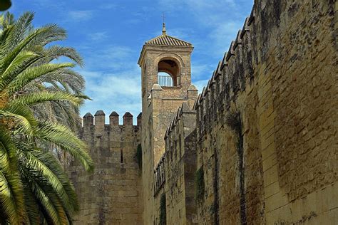 Alcázar de los Reyes Cristianos - Nomads Travel Guide