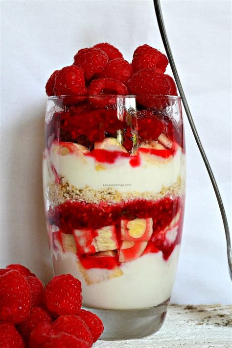 parfait recipes_fruity parfaits_boozy banana and raspberry parfait_parfait recipes ...