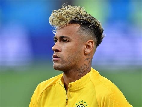 Brazilian Neymar Soccer Wallpaper - Resolution:2048x1536 - ID:1156561 - wallha.com