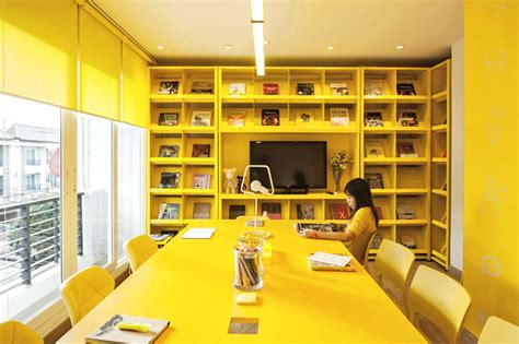 9 Interiors That Have A Whole Lot Of Yellow