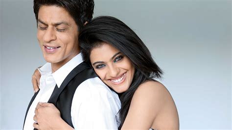 Does your friendship match up to that of Shah Rukh Khan and Kajol? | Vogue India | News | Trending