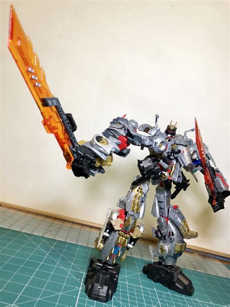 Volcanicus (complete combiner pic) | Page 10 | TFW2005 - The 2005 Boards