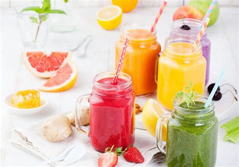 Healthy Breakfast Juice Recipes | LoriGeurin.com