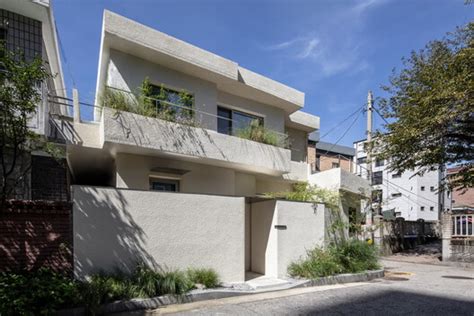 Zozo House / Atelier ITCH | ArchDaily