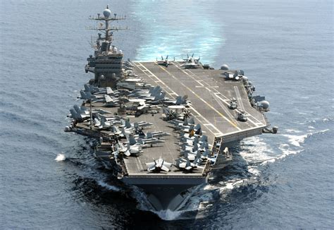 USS Abraham Lincoln (CVN-72) Nuclear-Powered Aircraft Carrier