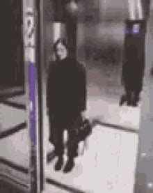 Elevator GIFs | Tenor