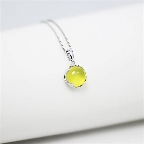 Prehnite Pendant Necklace in Silver Gemstone Jewelry Accessories Women – igemstonejewelry