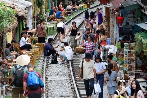 Hanoi Train Street - Doorstep Railway at Old Quarter Hanoi - Day Tours ...