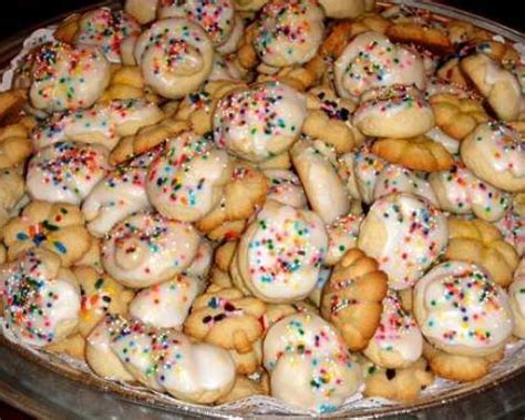 Italian Knot Cookies - Cooking with Nonna