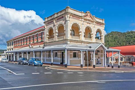 Empire Hotel Queenstown, Tasmania - Pub Rooms Directory