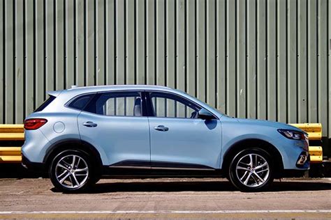 New MG HS Plug-in Hybrid SUV joins MG range, priced from just £29,995 OTR