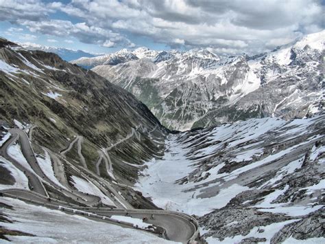 The Stelvio pass, where the heart (and legs) are the only passport you ...