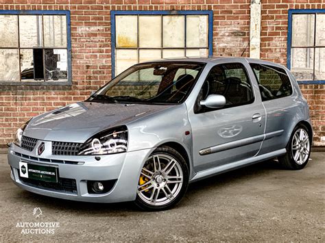 Renault Sport Clio RS 2.0 172hp 2004 -YOUNGTIMER-. - Automotive Auctions