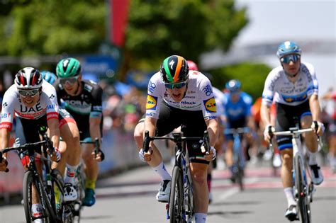 Sam Bennett comes out swinging to take victory on stage one of Tour Down Under 2020 - Cycling Weekly