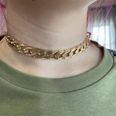 Gold choker chain from ASOS #gold #chain #y2k #ASOS - Depop