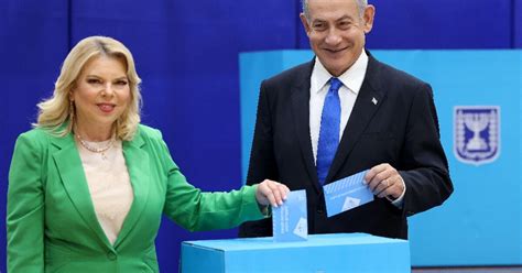 Israel's 'Bibi' Netanyahu inches closer to comeback - Al-Monitor: The Middle Eastʼs leading ...